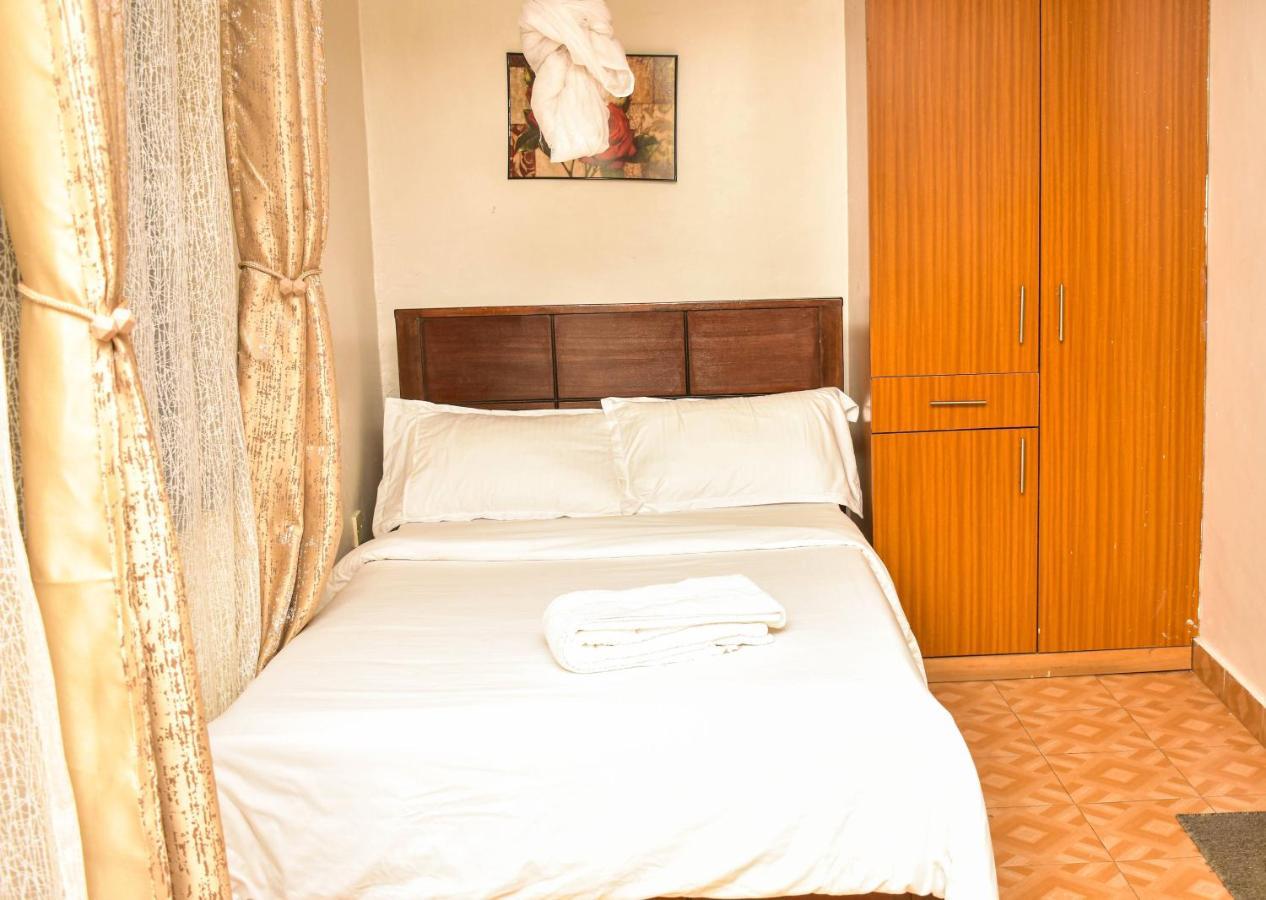 Unique, Compact Studio Apartment Kisumu Exterior foto